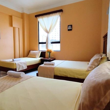 Hostal California Inn Guayaquil Exterior foto