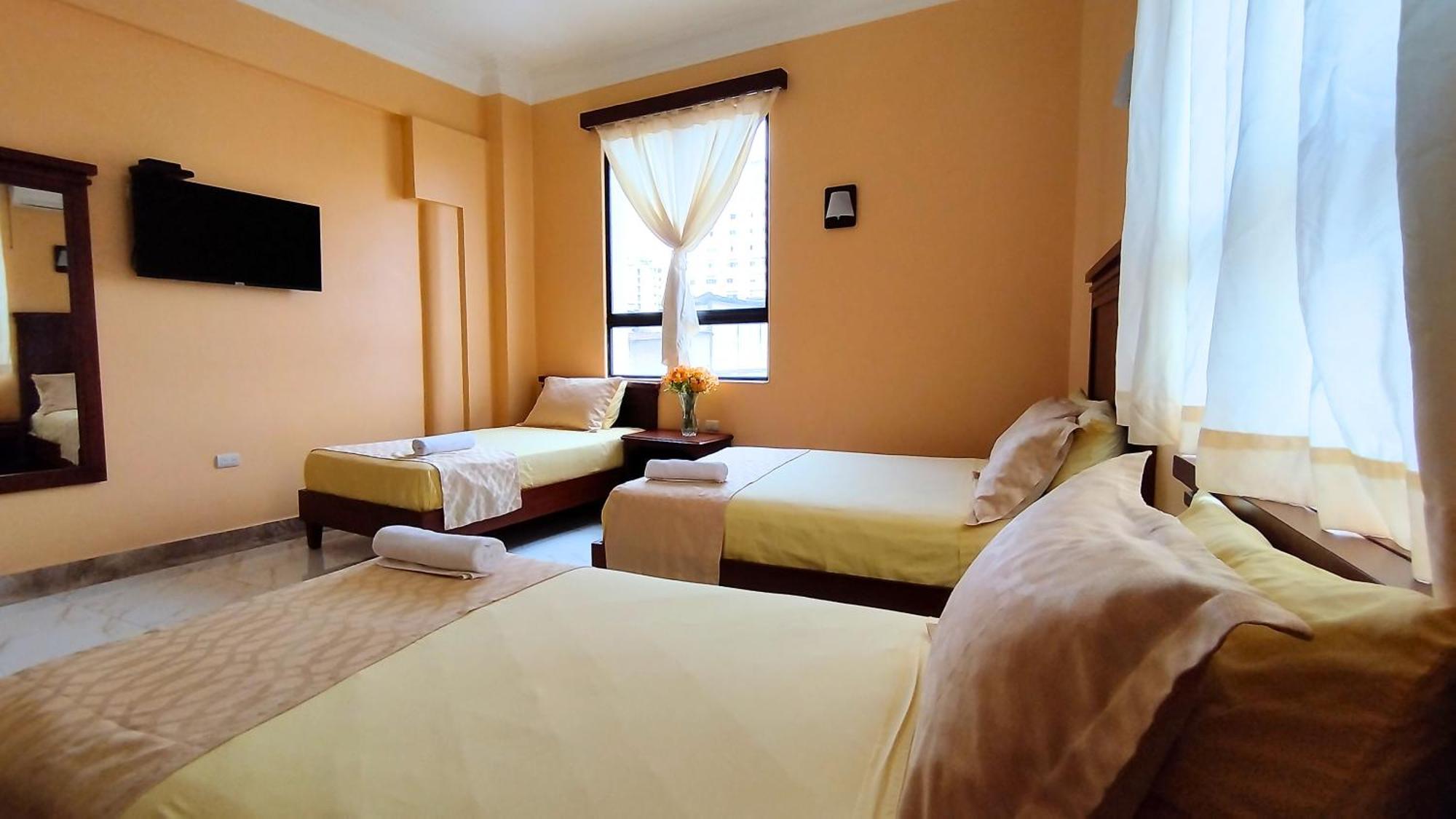 Hostal California Inn Guayaquil Exterior foto